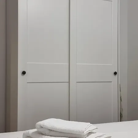 Semesterbostad Summer House Le Vito Tribalj