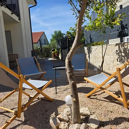 Summer House Le Vito
